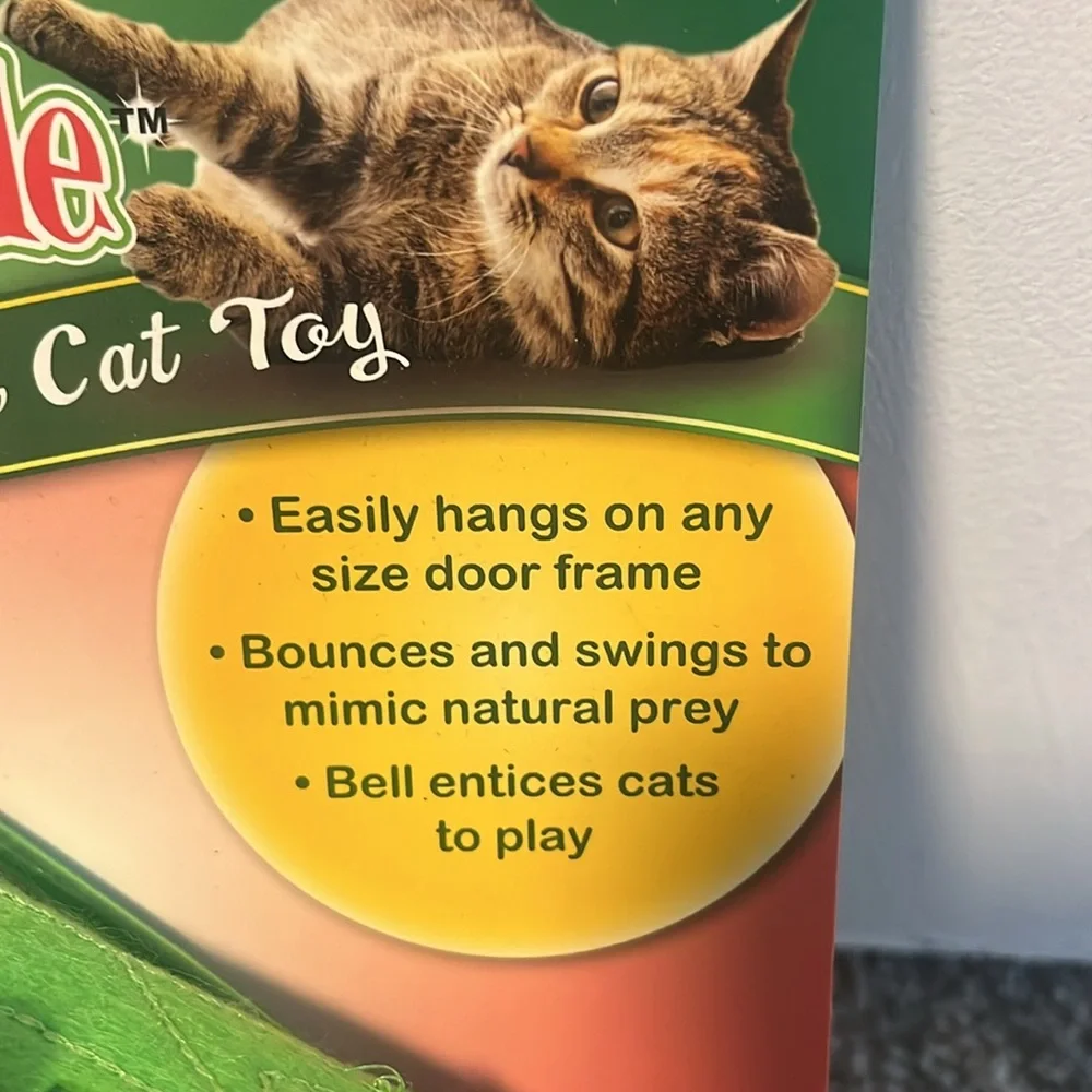 *NWT* A-DOOR-ABLE Mistletoe Dangler Cat Toy